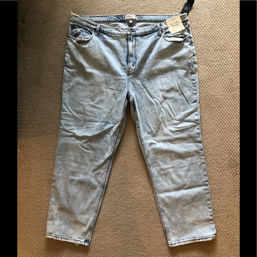 High Rise Curve Love Abercrombie Jeans